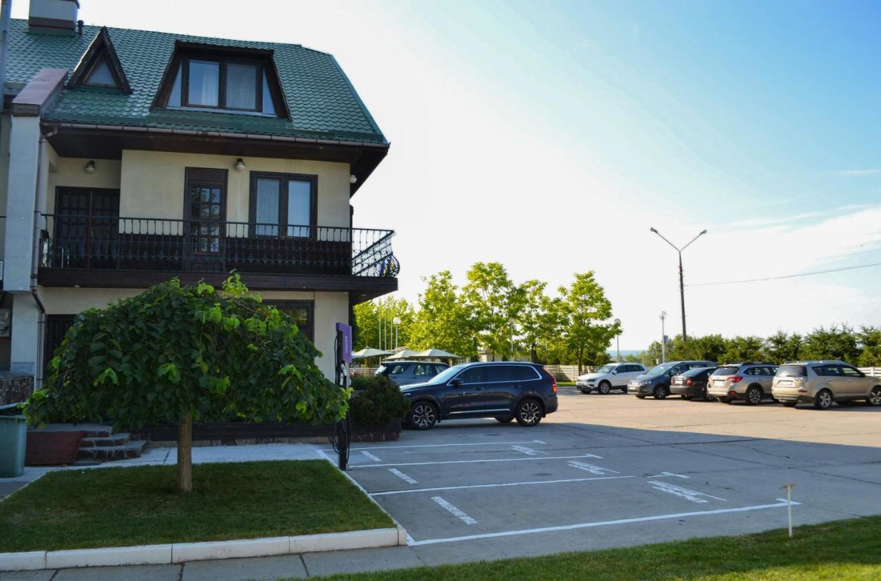 Knyazha Hora Hotel Kaniv Exterior photo